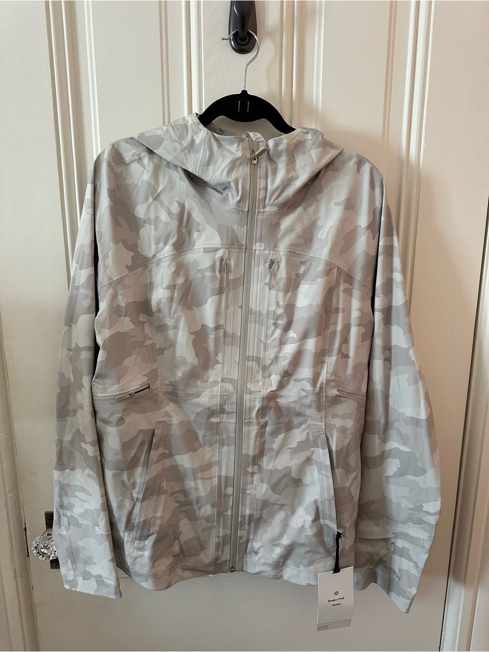 lululemon athletica Light Gray Camo Hooded Windbreaker waterproof